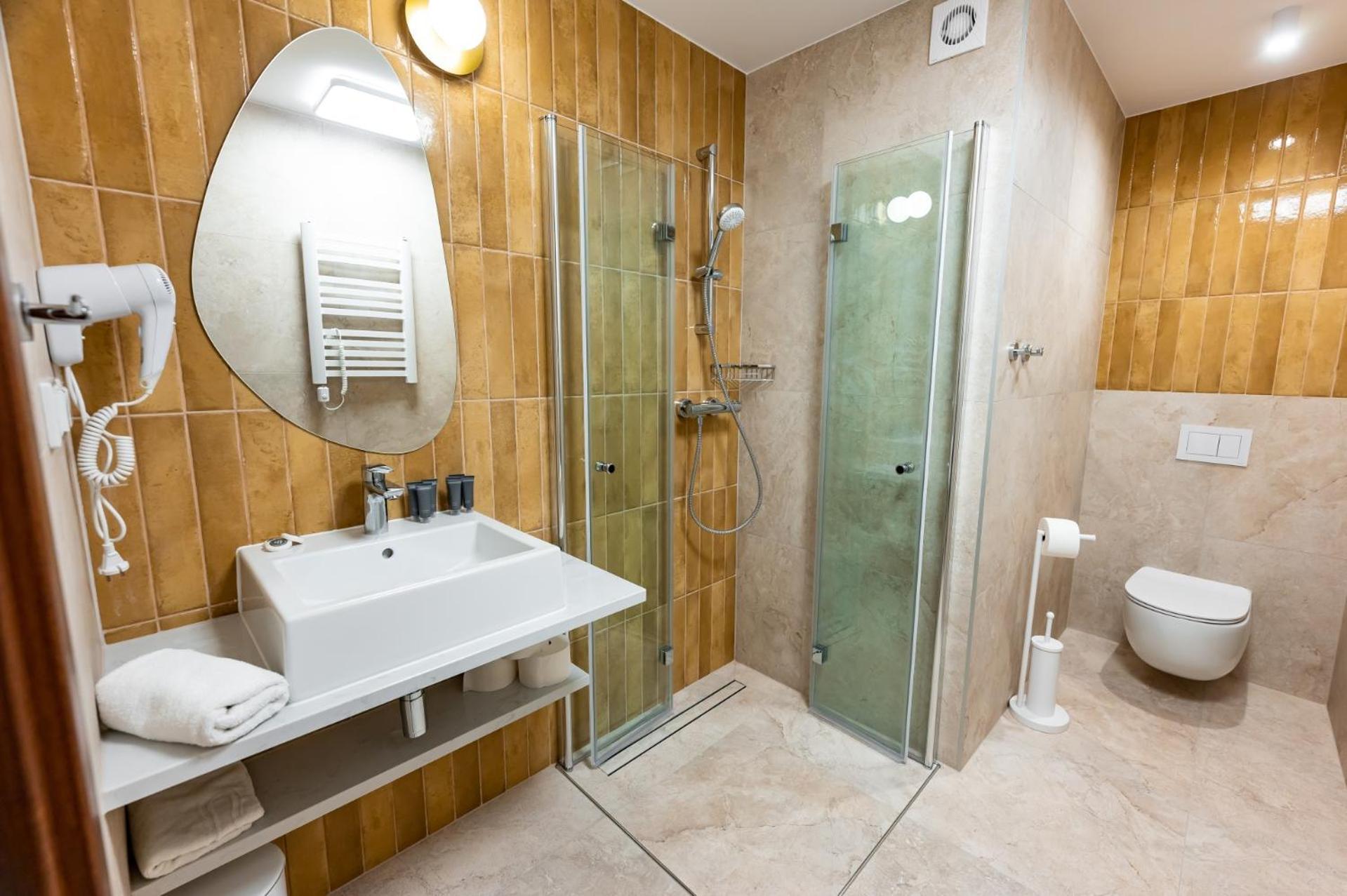 Hotel Osrodek Szkoleniowo Wypoczynkowy Galicya Krynica-Zdrój Exterior foto